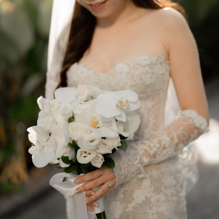 White Whisper Bridal Bouquet