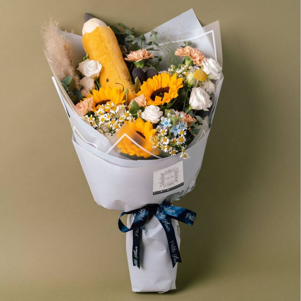 Sunflower Graduation Bouquet