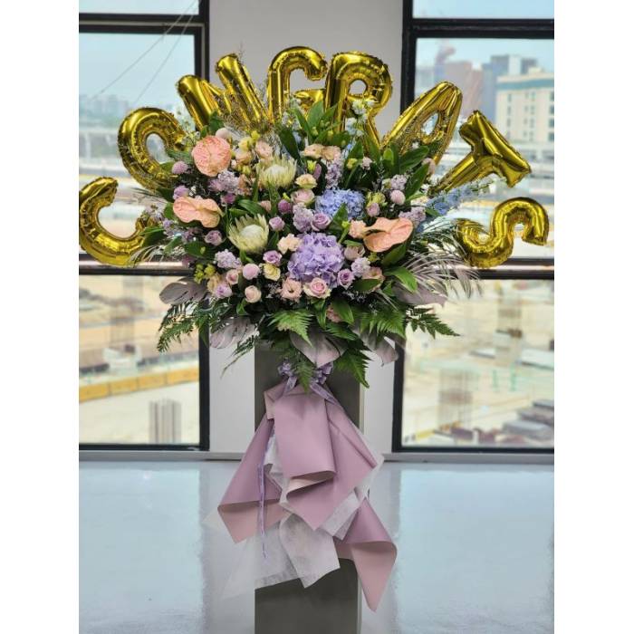 Fancy Floral Stand
