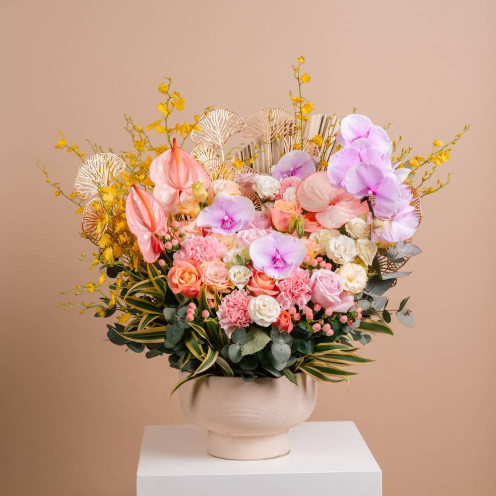 Shin Princess Vase Arrangement