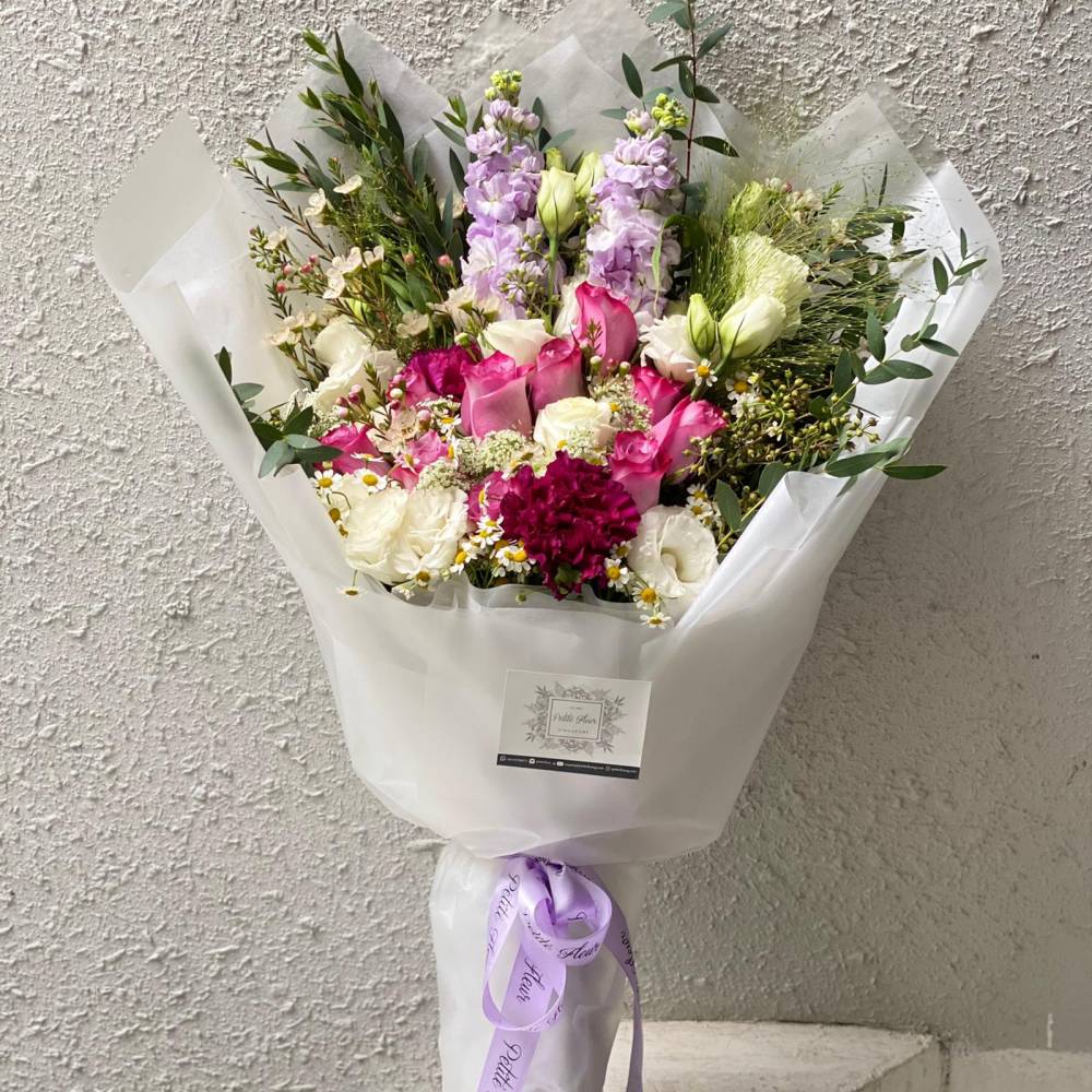Kenyan Roses Arrangement