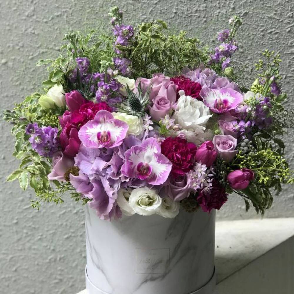 Signature Round Flower Box
