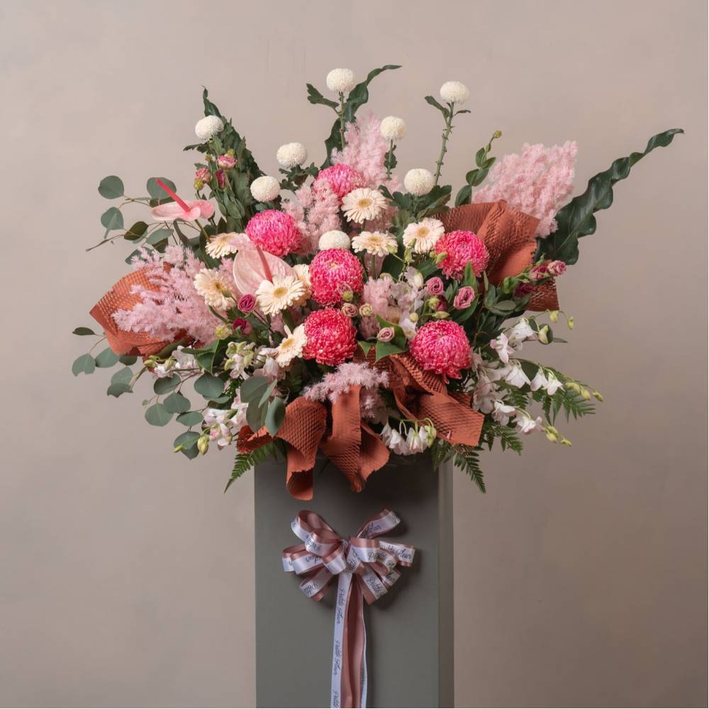 Abundance Floral Stand