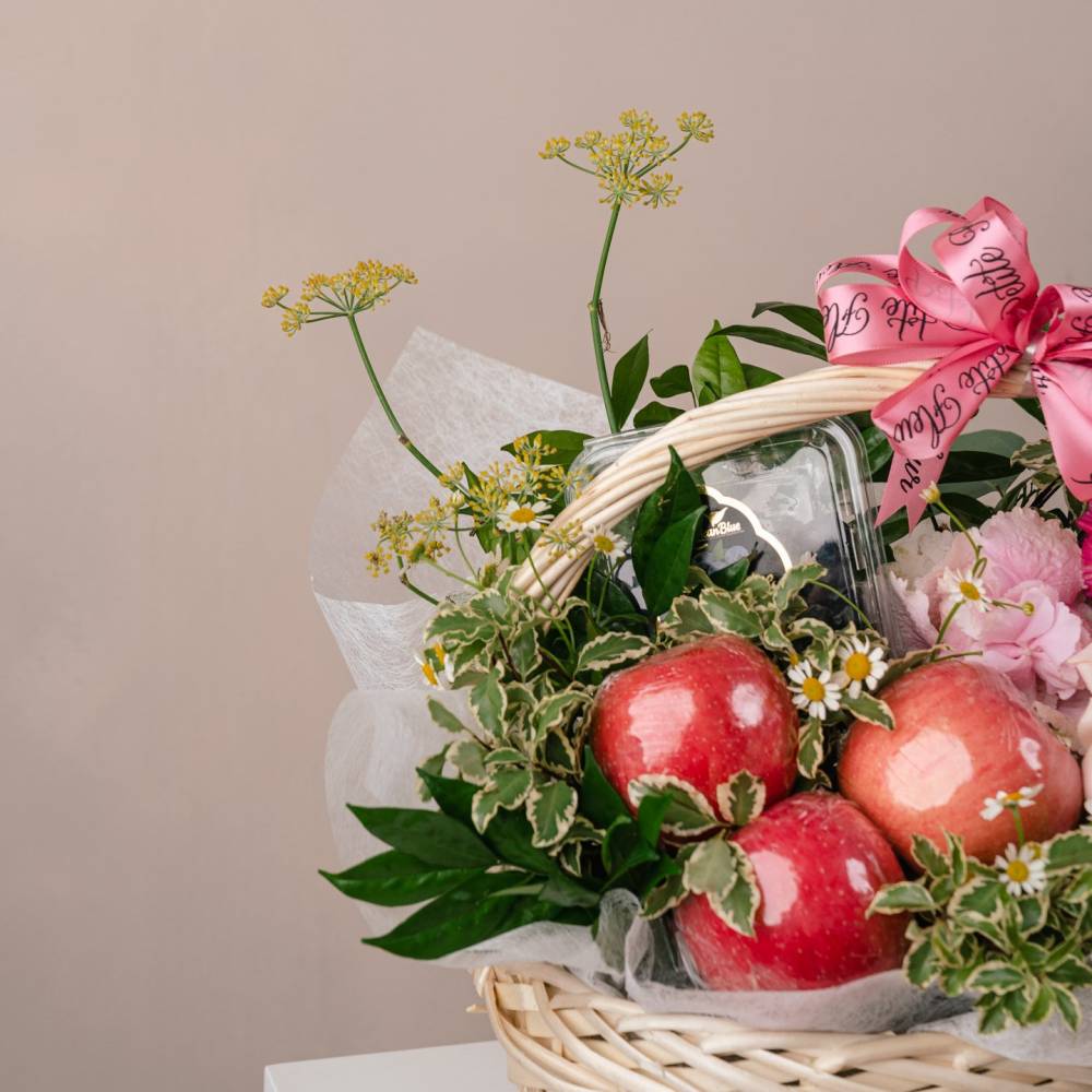 Premium Fruit Basket