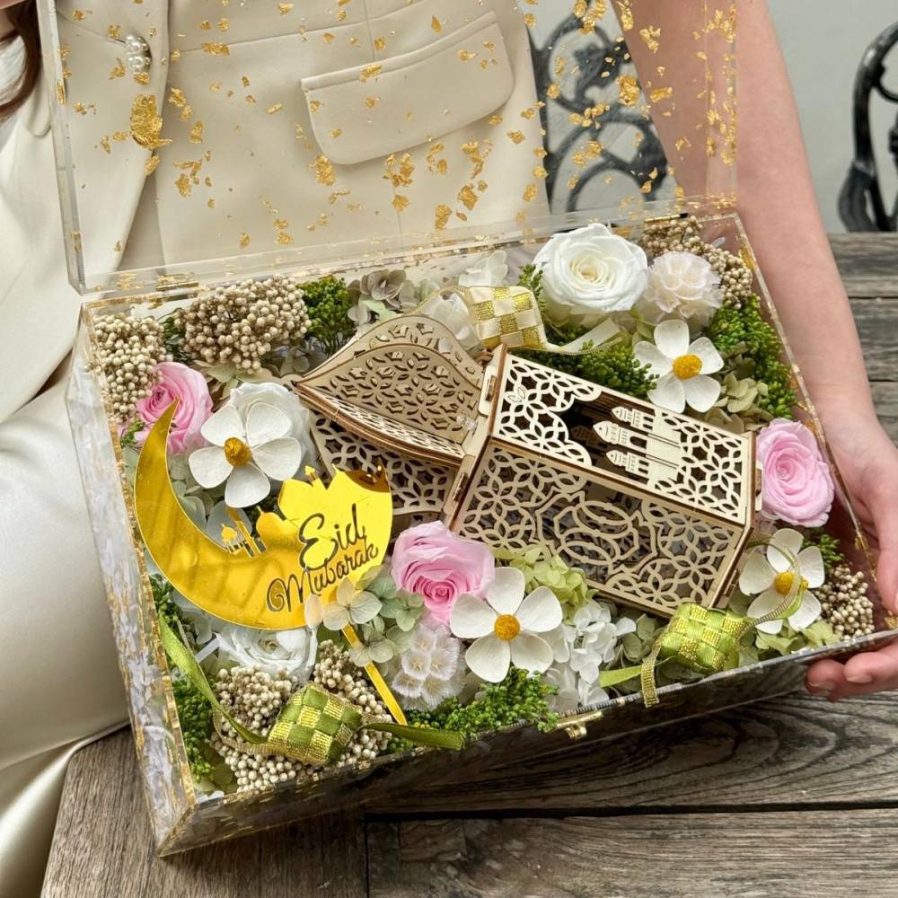Luminous Eid - Preserved Flowers