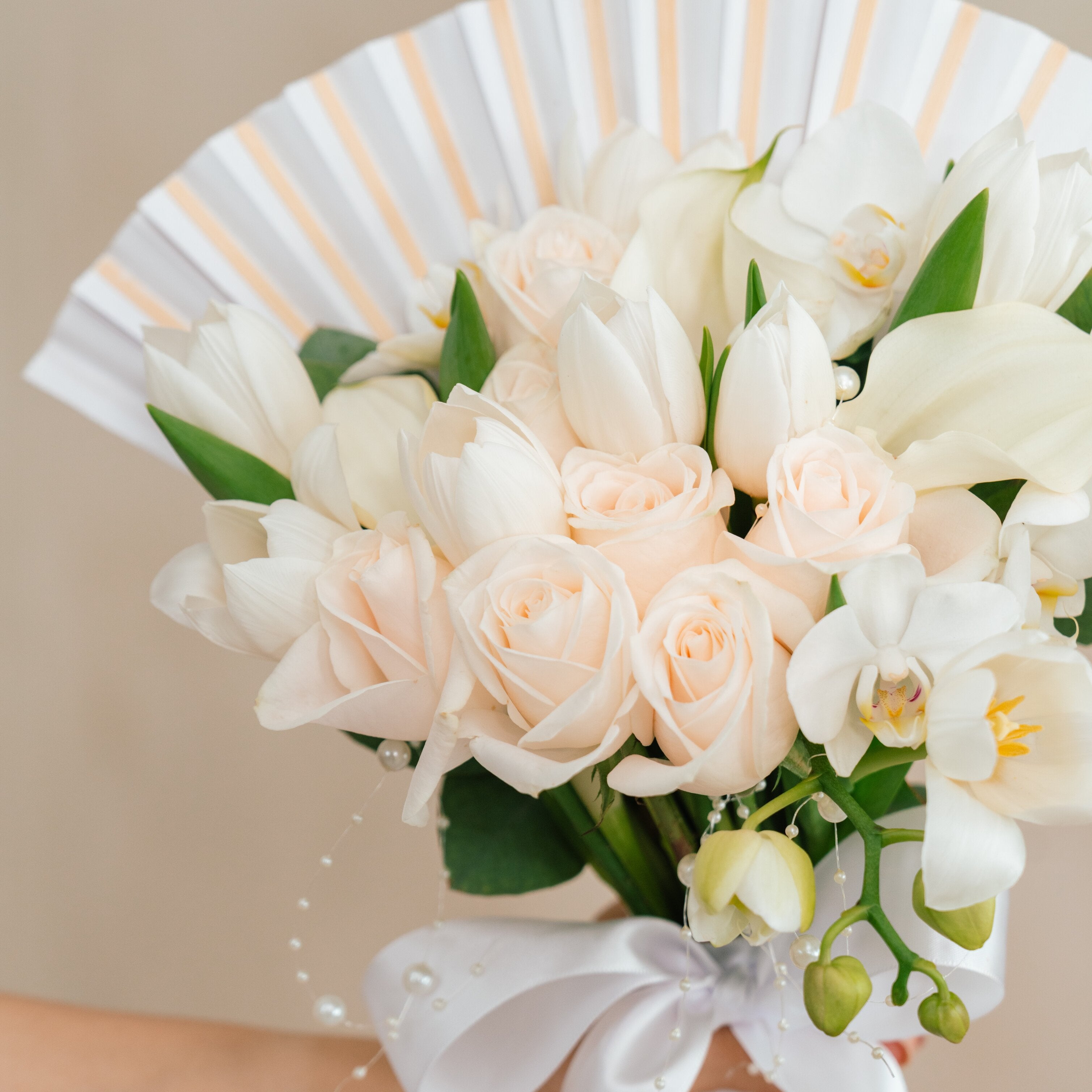 Enchanté Ivory Bridal Bouquet
