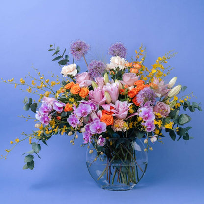 Bright and Cheerful Vase Arrangement