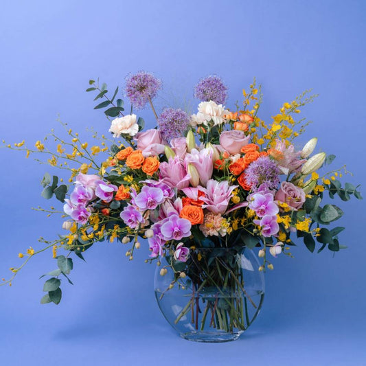 Bright and Cheerful Vase Arrangement