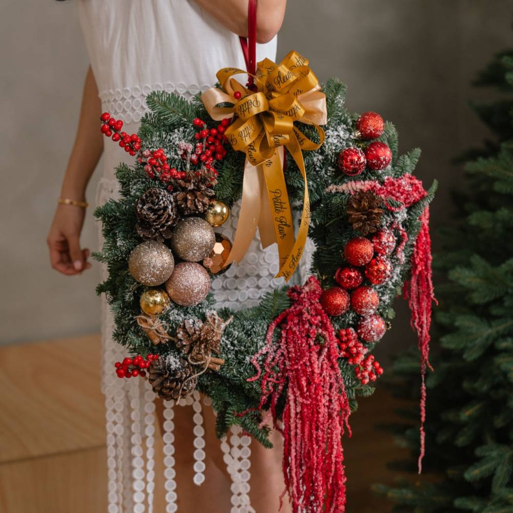 Amaranthine Grace Wreath