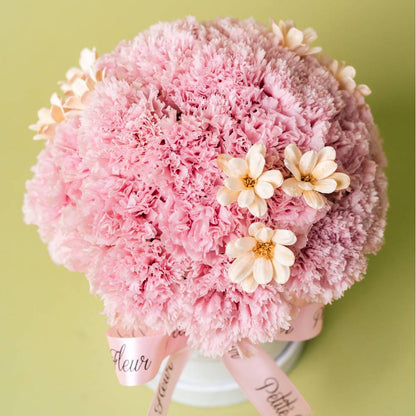 Everlasting Carnation Floral Box