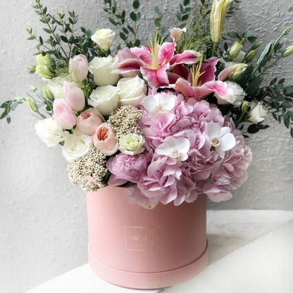 Signature Round Flower Box
