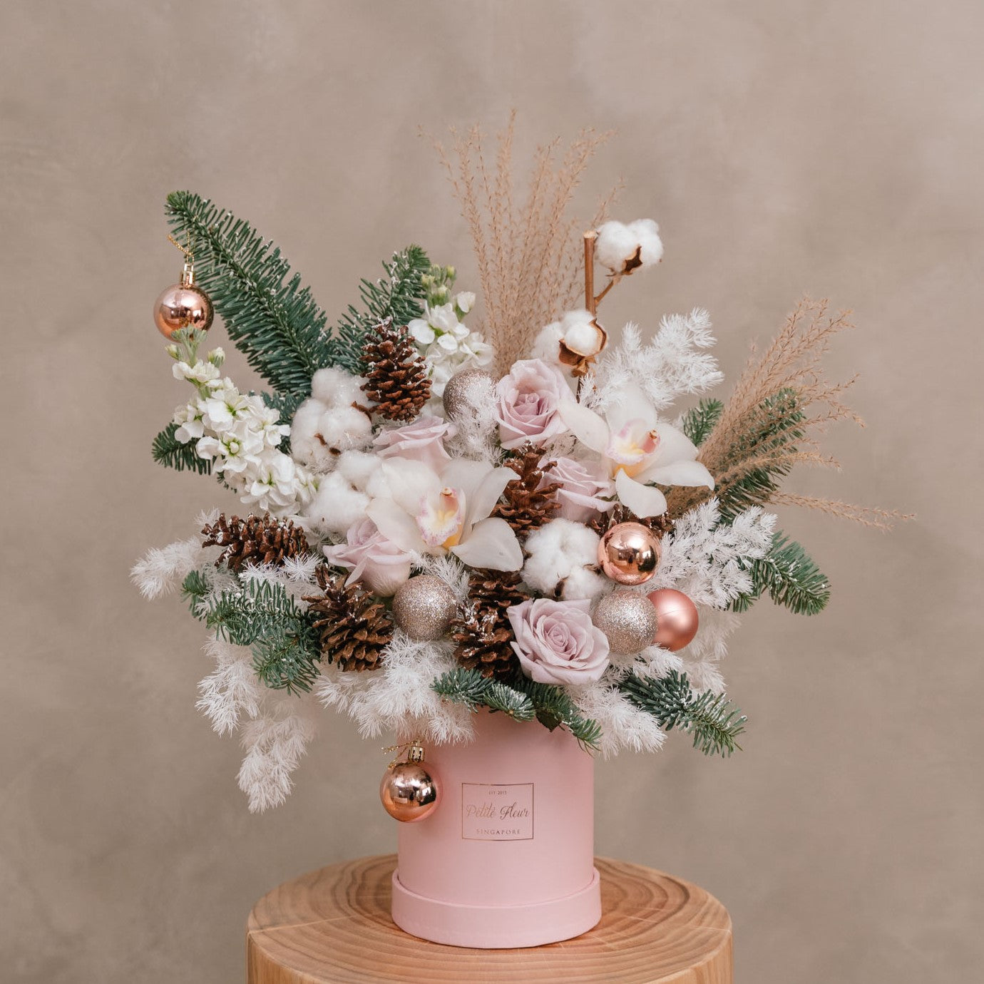 Rosy Christmas Delight