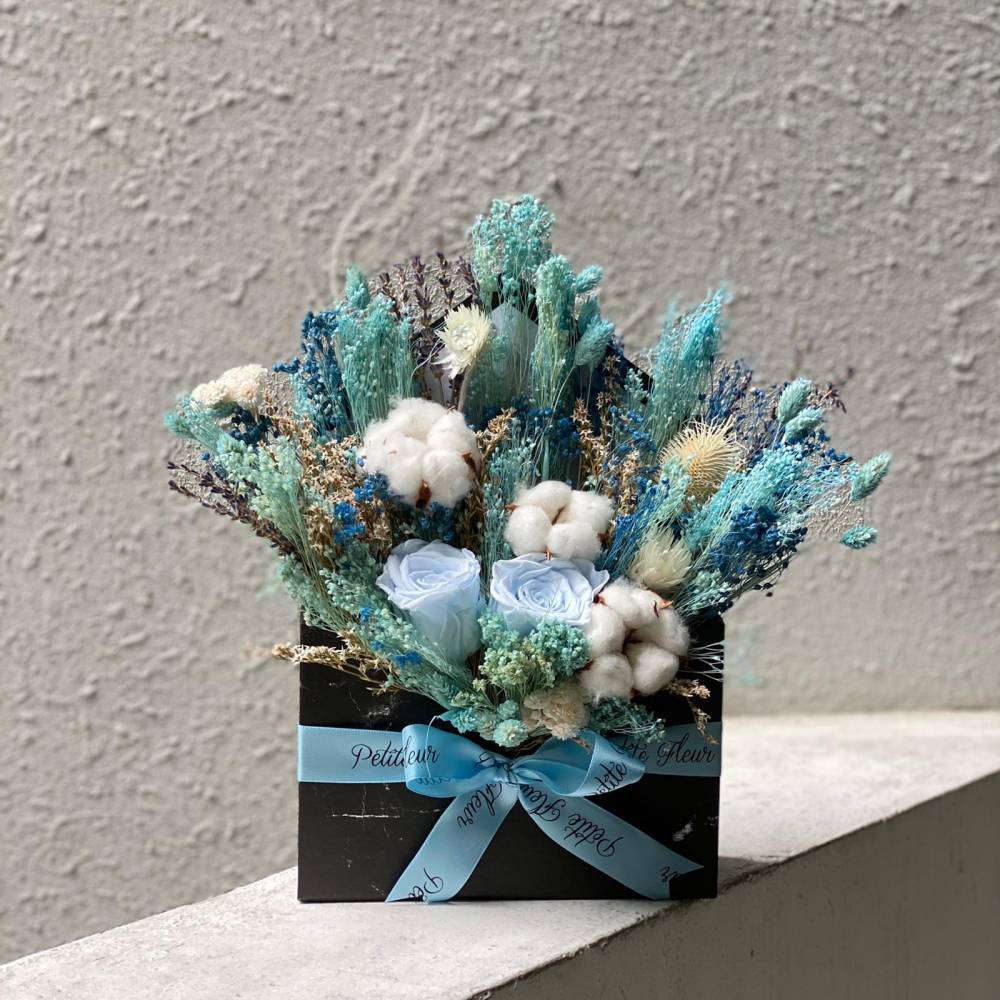 Petite Love Letter- Preserved and Dried Blooms