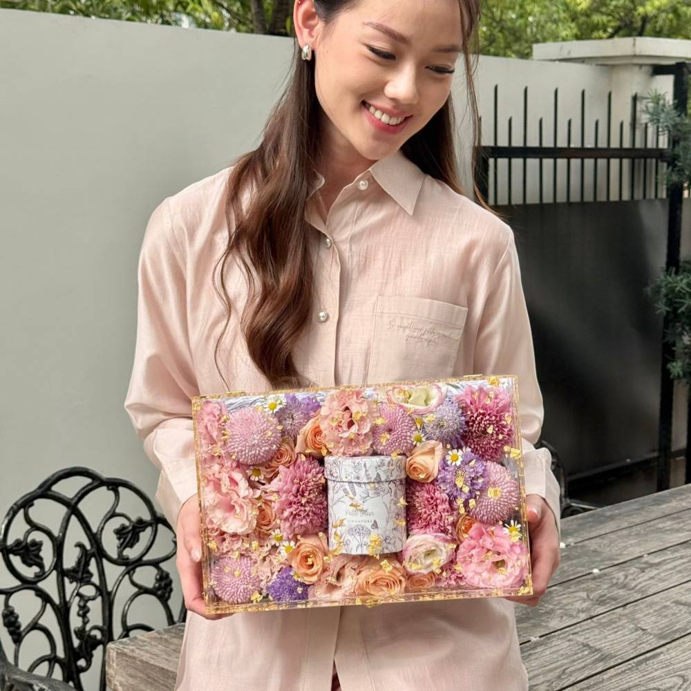 Special IWD Gift Box