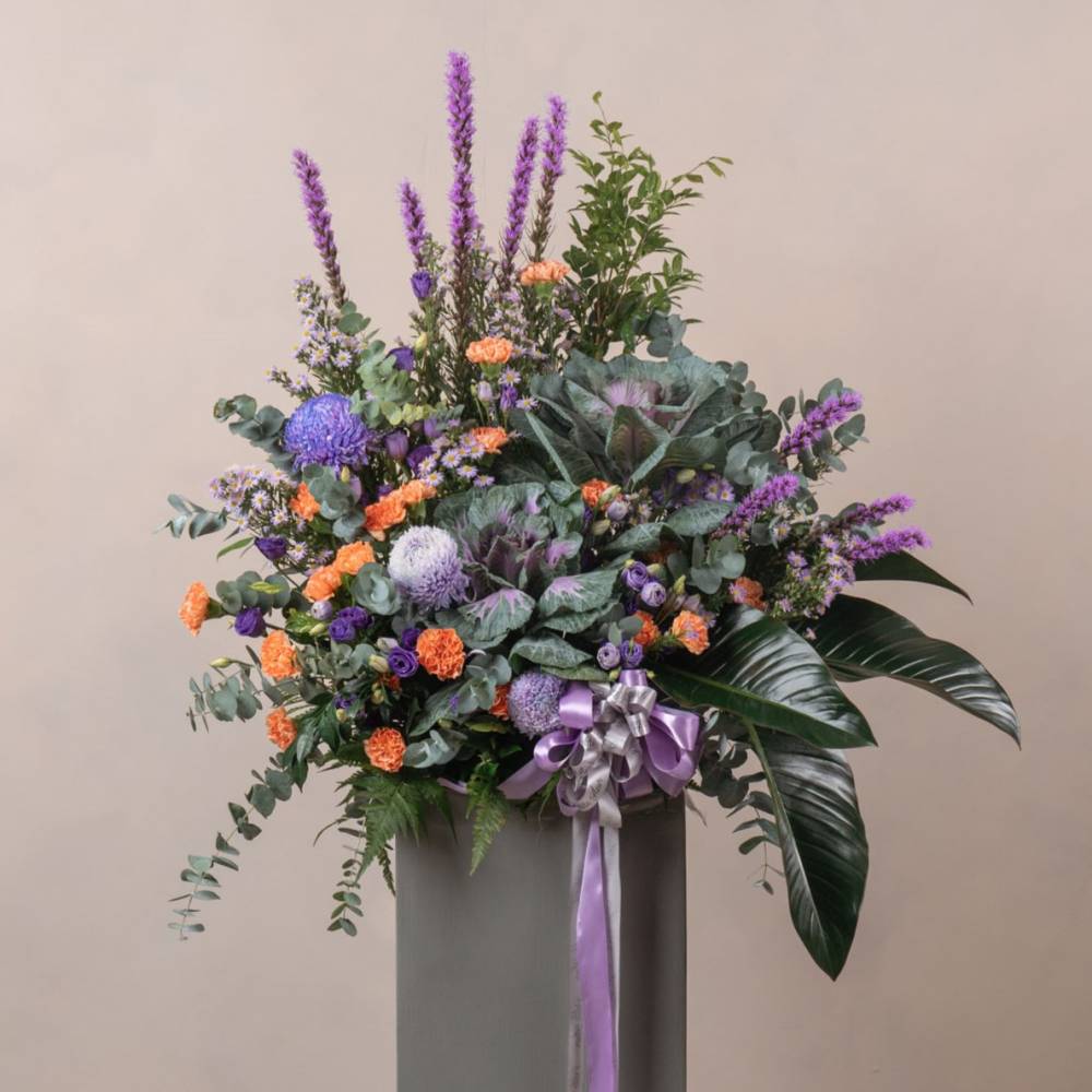 Sweet Reminiscence Floral Stand