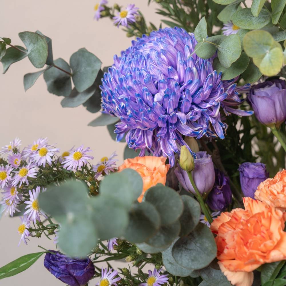 Sweet Reminiscence Floral Stand